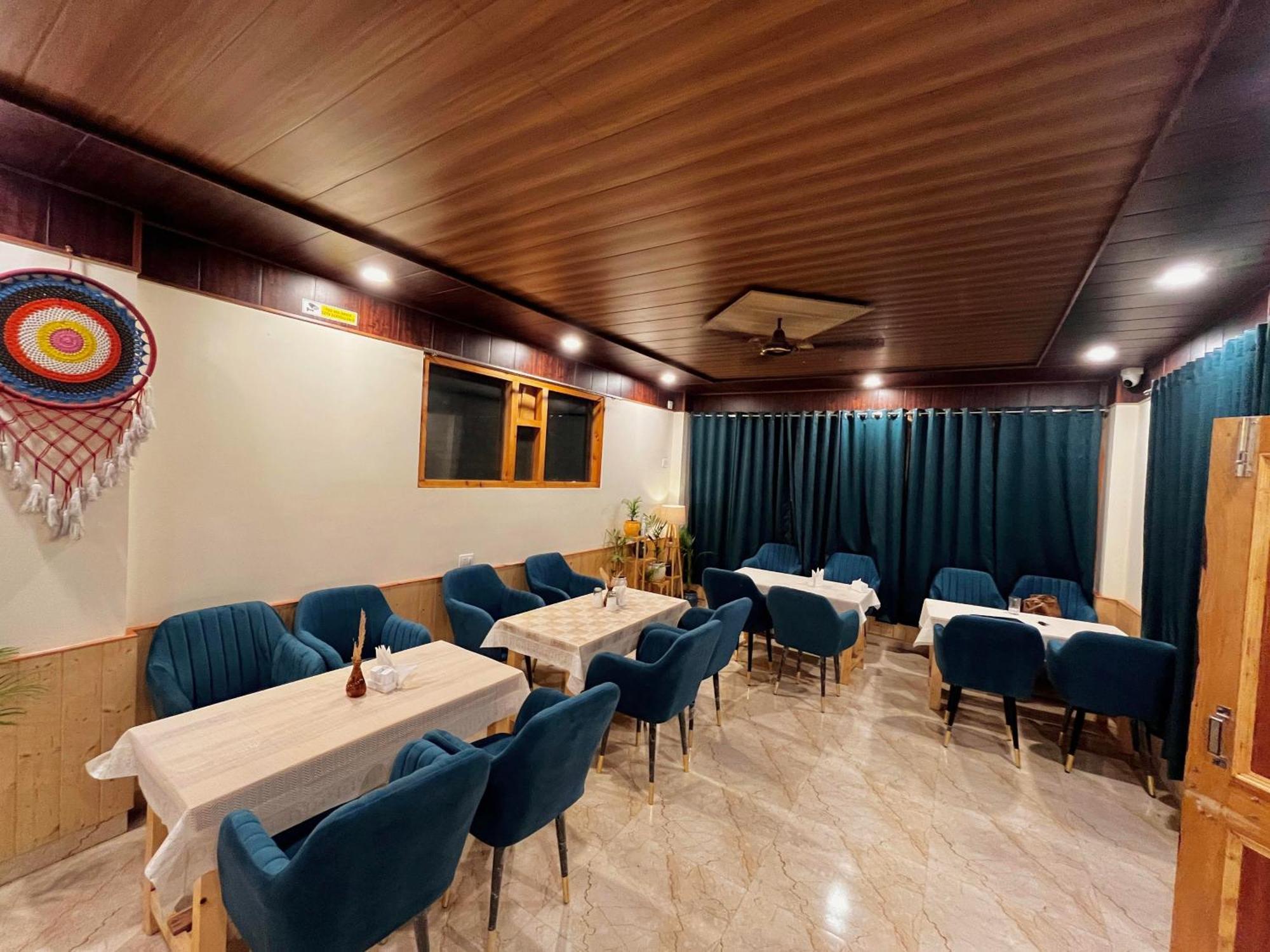 Hotel Mid Orchard Kasol L River Side -Pure Veg Hotel Exterior foto